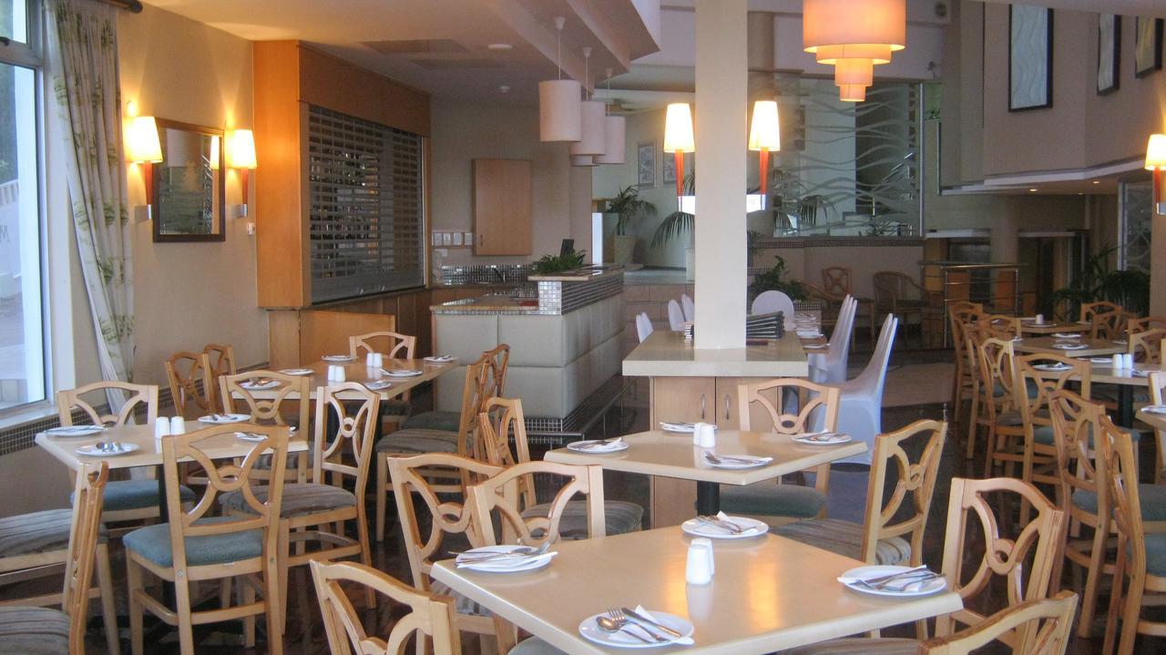 La Mercy Beach Hotel Bagian luar foto
