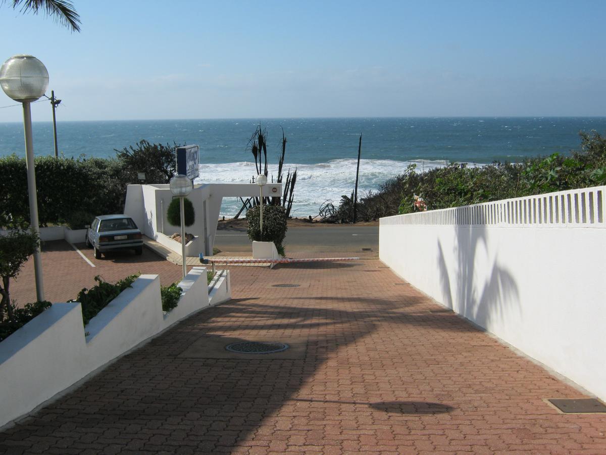 La Mercy Beach Hotel Bagian luar foto